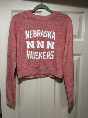 Victoria Secret Pink Nebraska Red cropped pullover sweatshirt Medium
